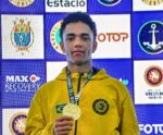 Capixaba de 15 anos ganha ouro no Campeonato Sul-Americano de Wrestling
