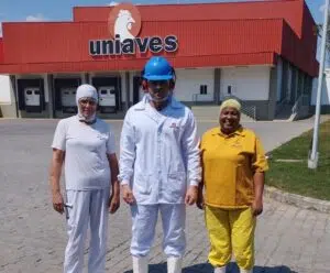 Colaboradores têm a carreira e a vida pessoal transformados na Uniaves