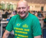 Moraes devolve redes sociais a Luciano Hang após 2 anos de bloqueio