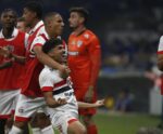 Joia do São Paulo desequilibra em vitória contra o Cruzeiro