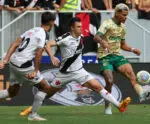 Flaco decide, Palmeiras vence Vasco e mantém perseguição ao Botafogo