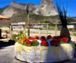 Descubra ponto estratégico para provar a verdadeira torta de morango em Pedra Azul