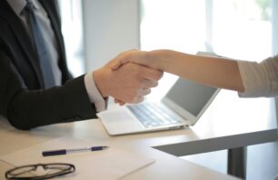 Loja de informática está com oportunidade de emprego em Cachoeiro Vagas de emprego para auxiliar financeiro em Cachoeiro / Oportunidade de estágio - Cachoeiro de Itapemirim