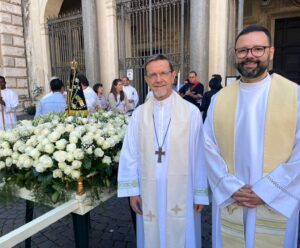 Bispo de Cachoeiro celebra Nossa Senhora Aparecida, em Roma Bispo de Cachoeiro