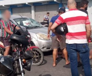 Mulheres são socorridas após atropelamento em Marataízes Mulheres atropeladas em Marataízes