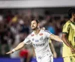 Chapecoense x Santos: onde assistir, horário e escalações