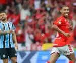 Grêmio x Internacional AO VIVO: onde assistir, horário e escalações