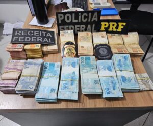 Operação conjunta no ES tem apreensão de cigarros e mais de R$ 5 milhões Operação conjunta no ES