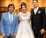 Roberto Carlos publica fotos do casamento da neta, filha de Dudu Braga
