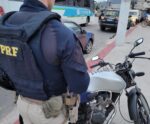 BR-101: PRF flagra motocicleta com irregularidade no Espírito Santo