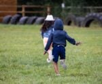 Trabalho infantil recua no Brasil, segundo IBGE