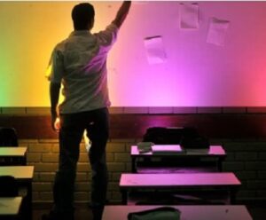Dia do Professor: 7 mensagens para deixar quem ensina feliz