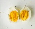 Ovo em excesso faz mal? Especialista esclarece