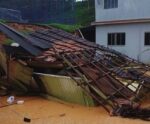 VÍDEO | Casa desaba após fortes chuvas em Venda Nova