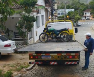 Jovem é detido e moto furtada é recuperada em Mimoso do Sul Jovem detido e moto recuperada em Mimoso