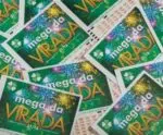 Mega da Virada 2024: conheça os maiores prêmios já pagos pelo sorteio