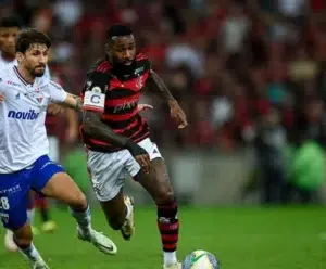 Fortaleza x Flamengo AO VIVO: onde assistir e escalações Onde assistir Flamengo ao vivo