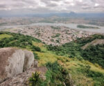 Parque tem trilhas e mirante com vista privilegiada da baía de Vitória
