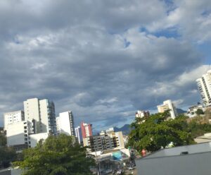 Temperaturas seguem amenas no ES; confira a previsão desta quinta (8) Previsão do tempo