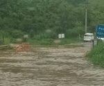 Rodovia Cachoeiro x Muqui registra pontos de alagamentos após forte chuva; confira