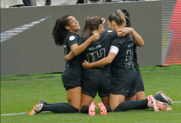 Foto: @SCCPFutFeminino Foto: @SCCPFutFeminino