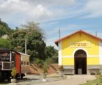 Viagem ao passado: conheça Maria Fumaça e Estação Ferroviária de Viana