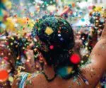 Folia em 2025! Passagens nacionais de ida e volta durante o Carnaval a partir de R$ 429