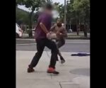 Nego do Borel é flagrado brigando na rua; veja
