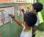 Paredes de escola no ES viram ferramentas de aprendizagem para alunos