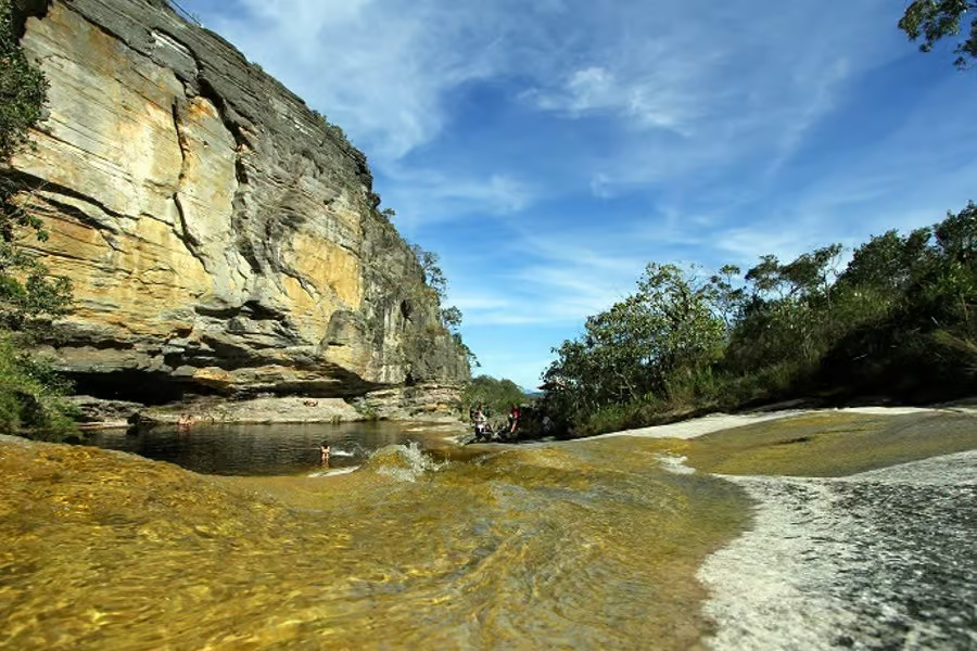 Rio do Salto no Parque Estadual do Ibitipoca (MG). Foto:
Leonardo Costa / MTur Rio do Salto no Parque Estadual do Ibitipoca (MG). Foto:
Leonardo Costa / MTur
