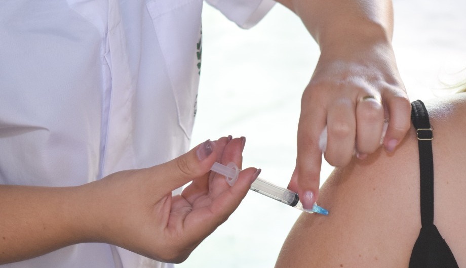 Além de atualizar o cartão de vacina, a campanha contribui para a diminuição e controle das doenças imunopreveníveis.
Foto: Divulgação Além de atualizar o cartão de vacina, a campanha contribui para a diminuição e controle das doenças imunopreveníveis.
Foto: Divulgação