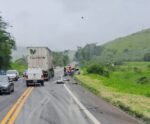 VÍDEO| Três pessoas ficam feridas em grave acidente na BR-101
