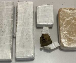 Polícia Militar apreende grande quantidade de drogas em Apiacá Drogas em Apiacá