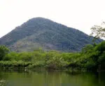 Monte Urubu: trilha, natureza e vista de tirar o fôlego em Anchieta