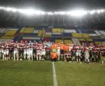 Jogo das Estrelas do Futebol Capixaba arrecada toneladas de alimentos