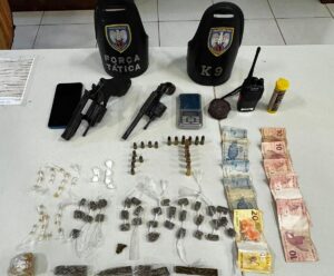 Suspeitos tentam fugir, mas são presos por tráfico de drogas em Iúna Tráfico de drogas em Iúna