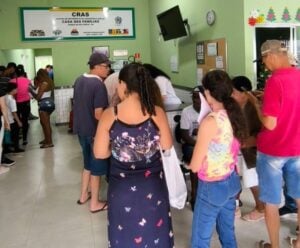 Consultas e exames oftalmológicos para a população de Dores