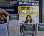 Até que horas pode jogar na Mega da Virada? Confira o horário-limite