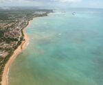 Conheça a praia do ES que une natureza preservada e estrutura completa