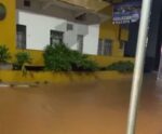 VÍDEO | Avenida Beira Rio é interditada após alagamento em Cachoeiro