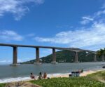 Conheça praia isolada com vista para a Terceira Ponte
