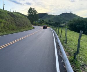 Rodovia que liga BR 262 às praias capixabas está com obras adiantadas es 146