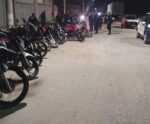 Motociclistas jogam motos contra agentes em operação contra rolezinhos