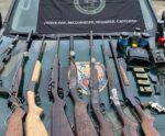 Ação contra caça ilegal acha armas, luneta e até paca congelada no ES