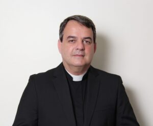 Padre da Diocese de Cachoeiro é nomeado Bispo Auxiliar no RJ Diocese de Cachoeiro