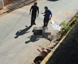 VÍDEO | Homem é brutalmente assassinado em Conceição do Castelo assassinado em conceição do castelo