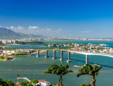 Monumentos em Vitória guardam histórias que você precisa conhecer