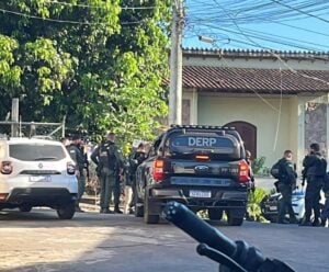 Operação busca foragidos da Justiça em Cachoeiro nesta sexta (14) operação em cachoeiro