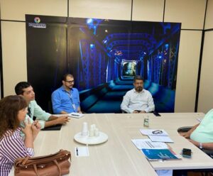 Prefeito discute criação de cursos profissionalizantes em Cachoeiro qualificação profissional cachoeiro