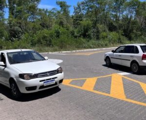 Anchieta: cidade contará com nova sinalização de trânsito sinalização de trânsito em Anchieta